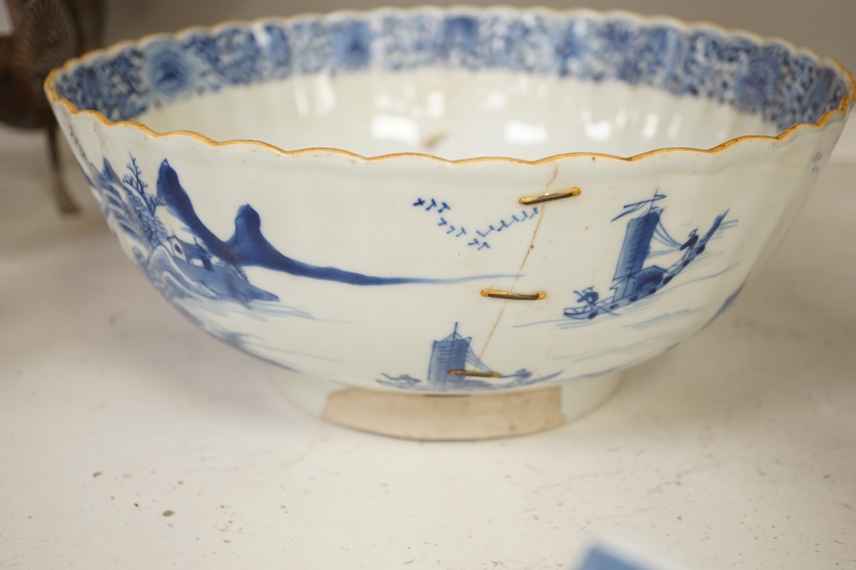 Two 19th century Chinese blue and white bowls (a.f)